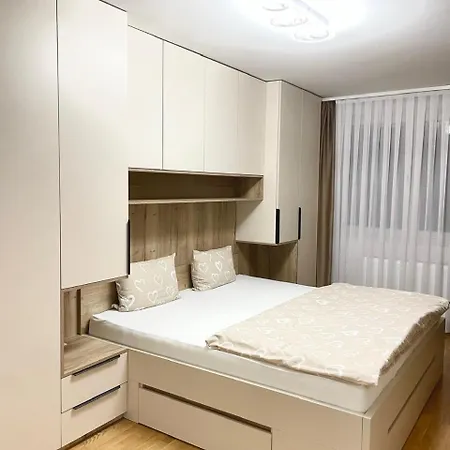 Tiffany Delux Banja Luka